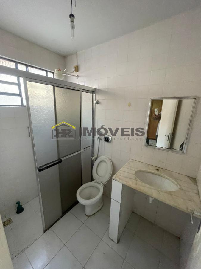 Casa à venda com 3 quartos, 306m² - Foto 13