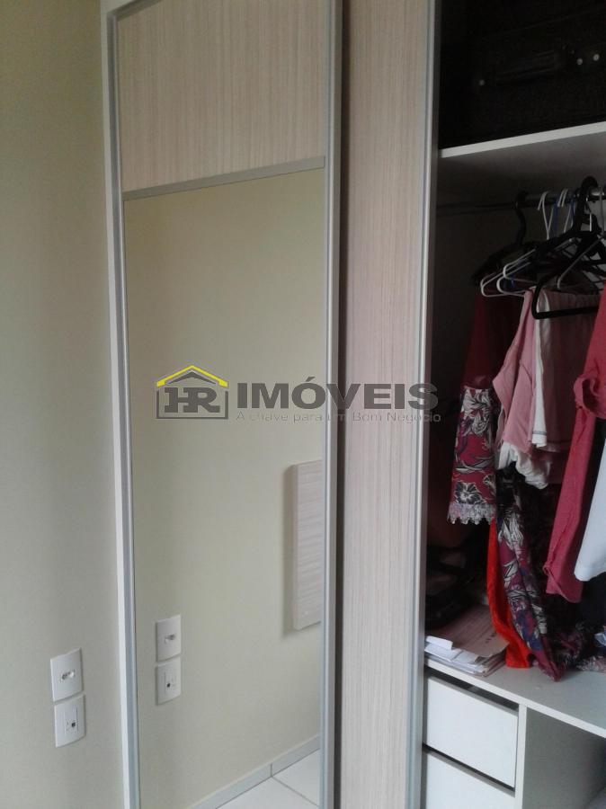 Apartamento à venda com 3 quartos - Foto 10