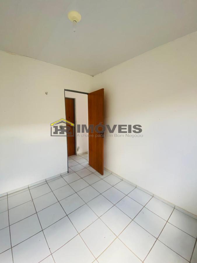 Casa para alugar com 3 quartos, 200m² - Foto 14