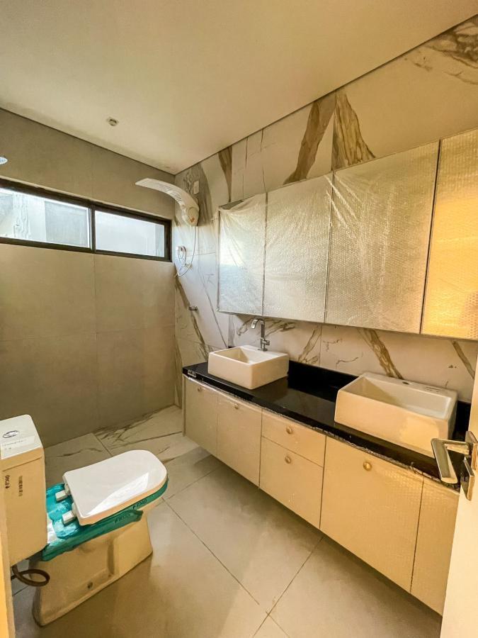 Casa de Condomínio para alugar com 6 quartos, 317m² - Foto 53