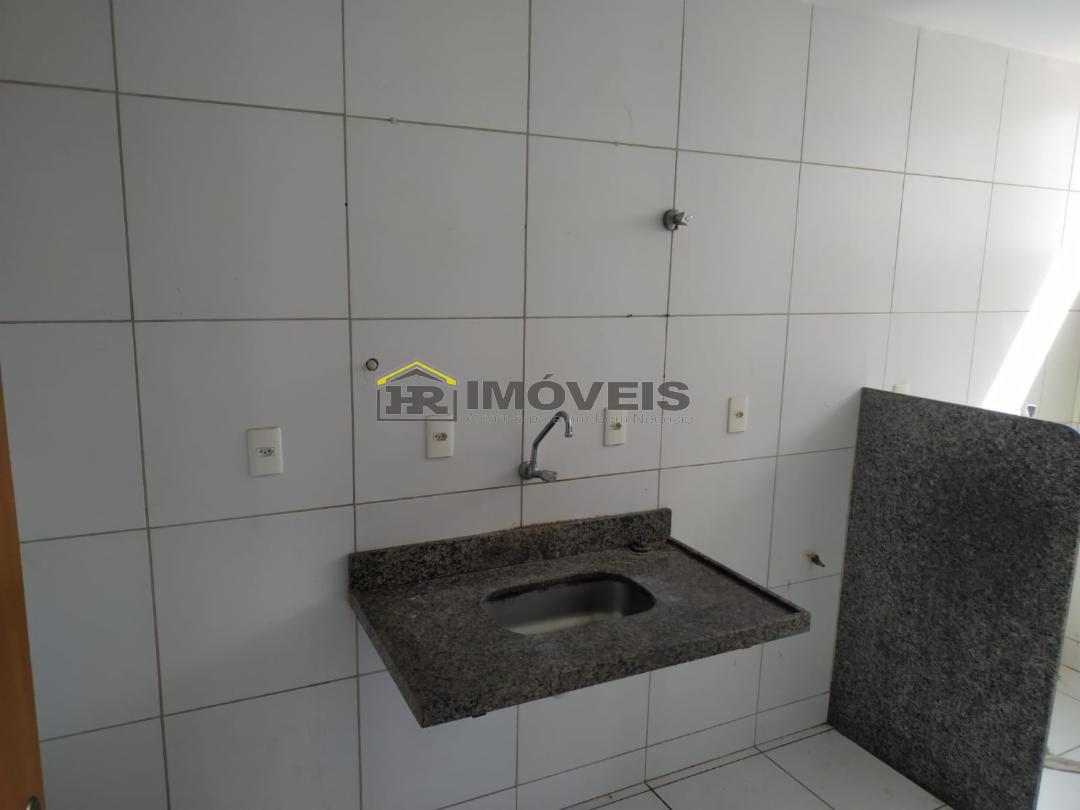 Apartamento à venda com 3 quartos, 65m² - Foto 4