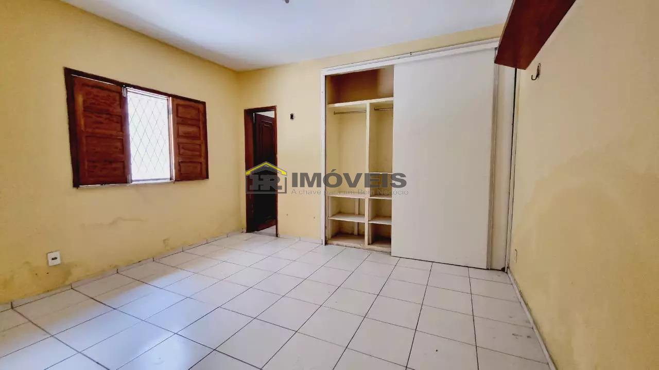 Casa para alugar com 4 quartos, 264m² - Foto 10