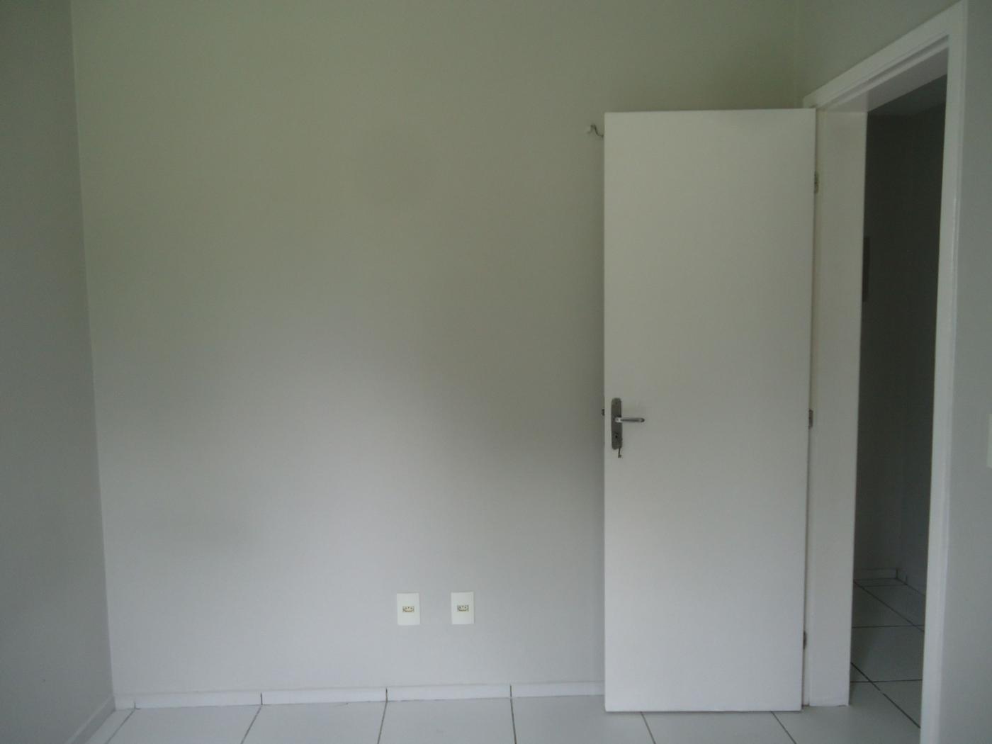 Apartamento à venda com 3 quartos, 77m² - Foto 12