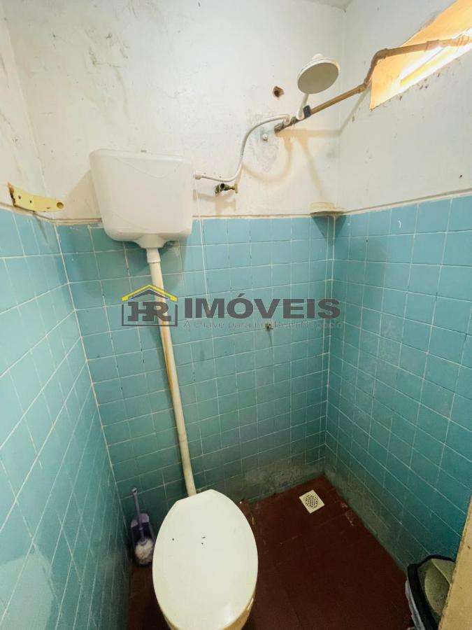 Casa para alugar com 4 quartos, 200m² - Foto 8