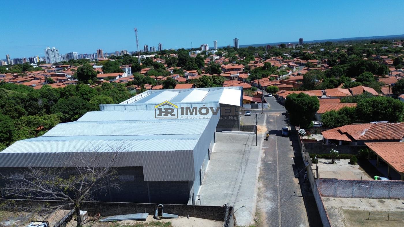 Depósito-Galpão-Armazém para alugar, 1600m² - Foto 3