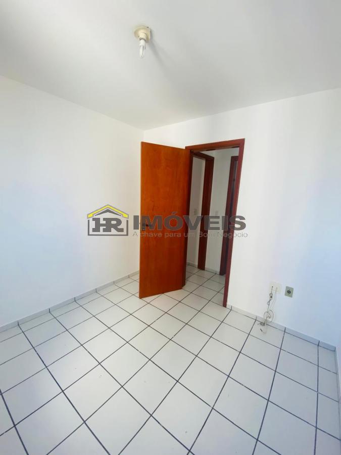 Apartamento para alugar com 2 quartos, 70m² - Foto 10