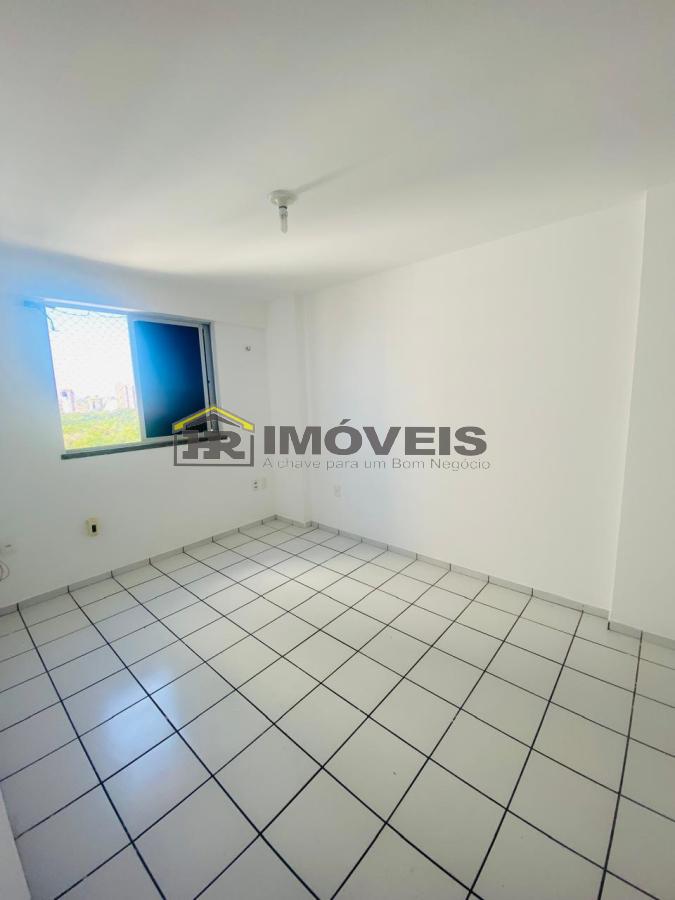 Apartamento para alugar com 2 quartos, 70m² - Foto 12