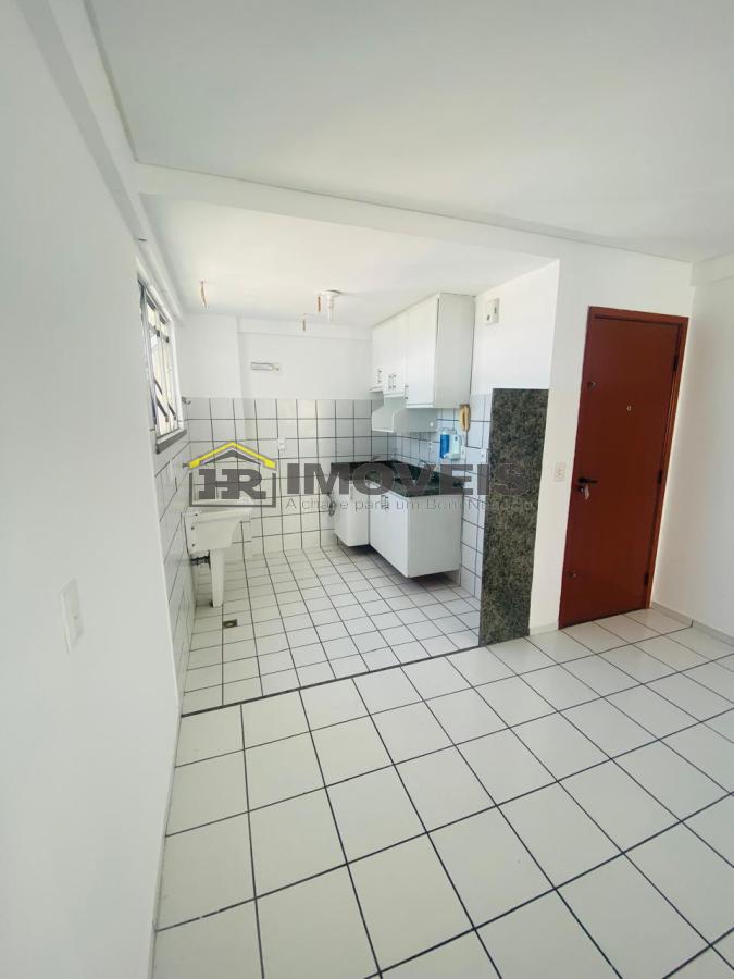 Apartamento para alugar com 2 quartos, 70m² - Foto 15