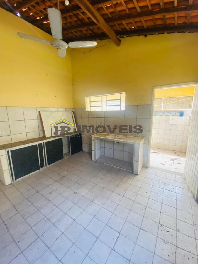 Casa para alugar com 3 quartos, 190m² - Foto 9