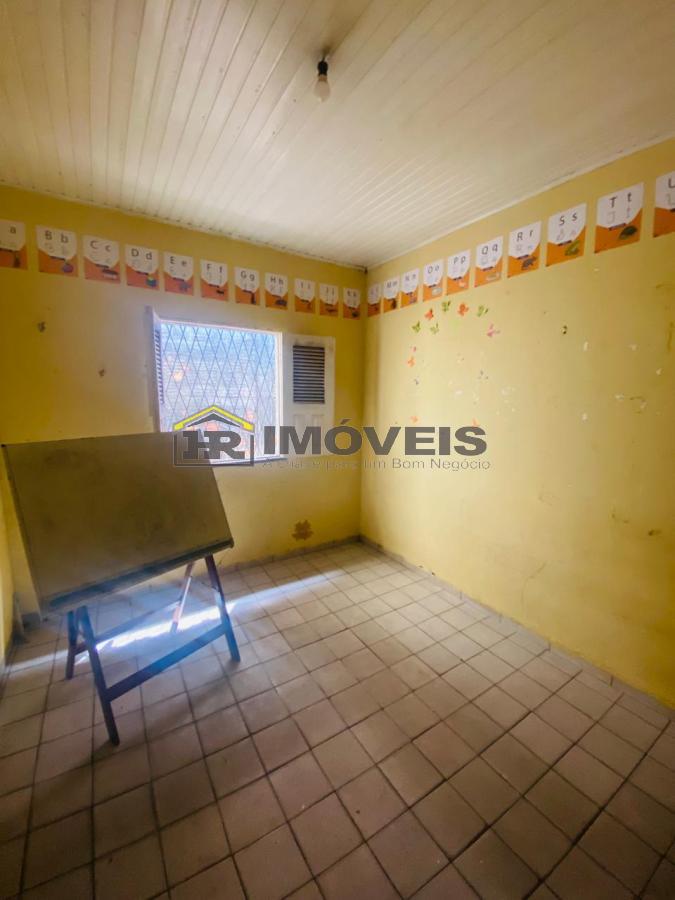 Casa para alugar com 3 quartos, 190m² - Foto 14