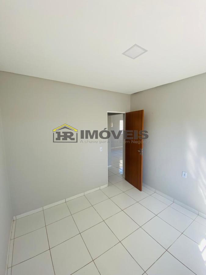 Casa para alugar com 3 quartos, 90m² - Foto 4