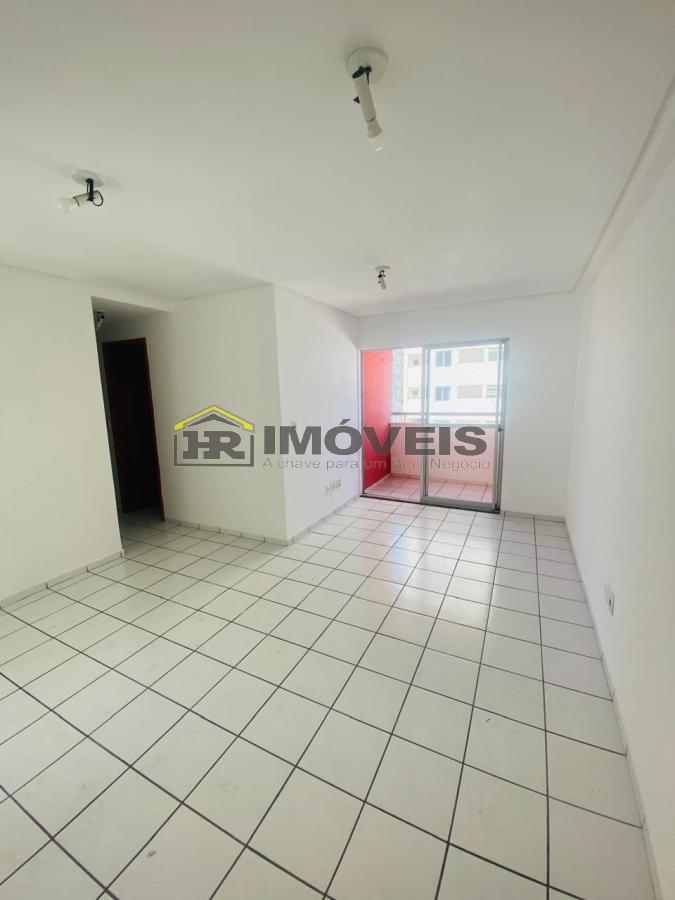 Apartamento para alugar com 3 quartos, 70m² - Foto 2