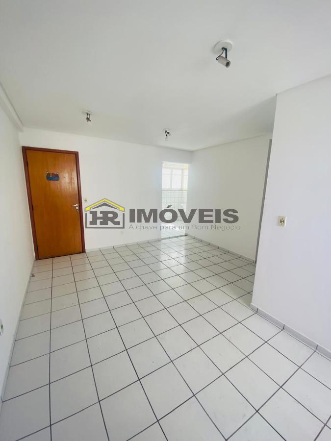 Apartamento para alugar com 3 quartos, 70m² - Foto 3