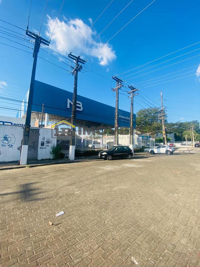 Depósito-Galpão-Armazém para alugar, 690m² - Foto 1