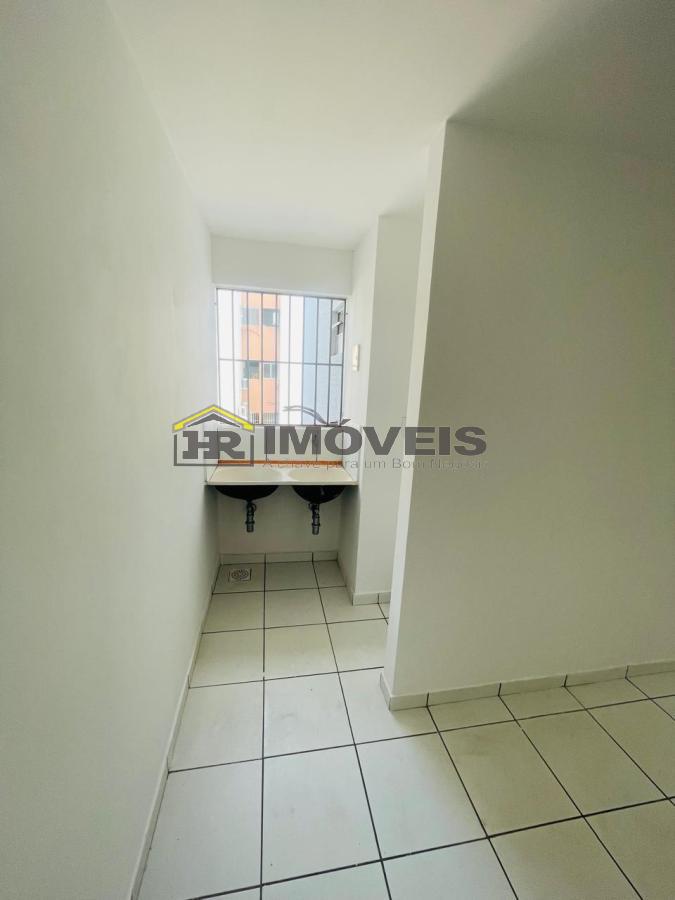 Apartamento para alugar com 2 quartos, 49m² - Foto 6